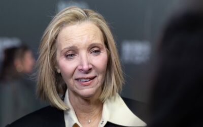 „Friends“-Star Lisa Kudrow spricht über tiefe Krise: „Plötzlich waren die Leute gegen uns“