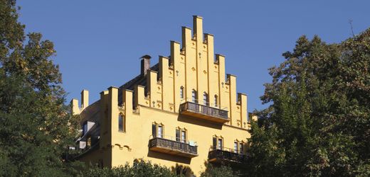 schloss-brannenburg-internat-schliesst-im-sommer-wegen-insolvenz.jpg Schloss Brannenburg: Internat schließt im Sommer wegen Insolvenz