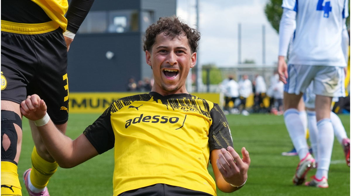 BVB als Titelträger: Premier League International Cup in TM-Datenbank