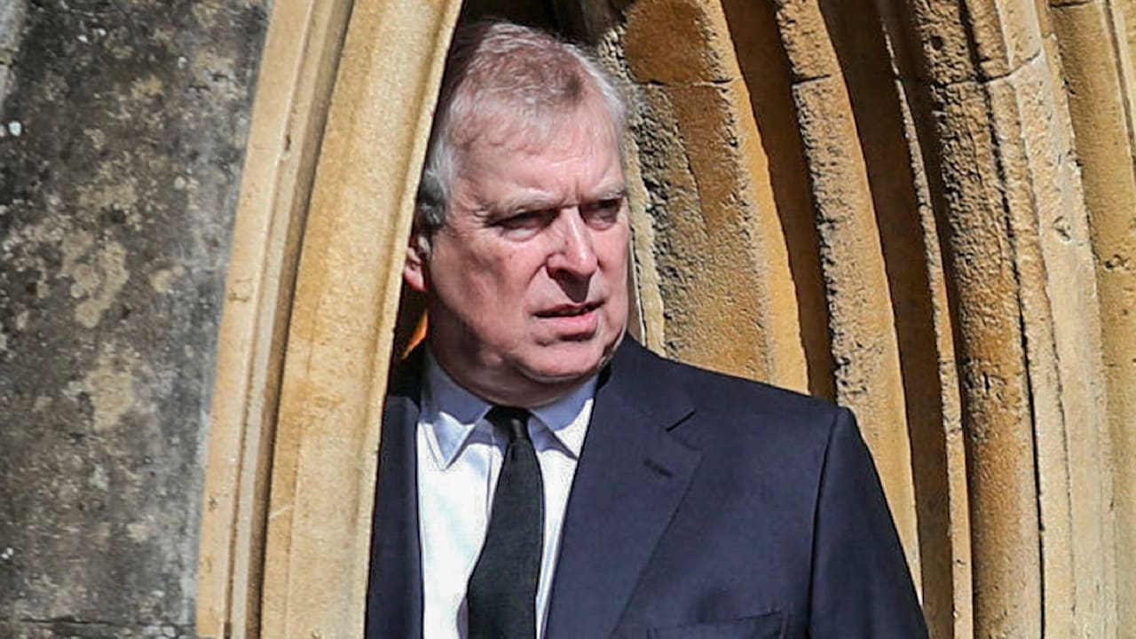 royals-eine-halbe-million-krasser-auszugs-deal-fuer-andrew-mountbatten-windsor.jpg Royals: Eine halbe Million! Krasser Auszugs-Deal für Andrew Mountbatten-Windsor