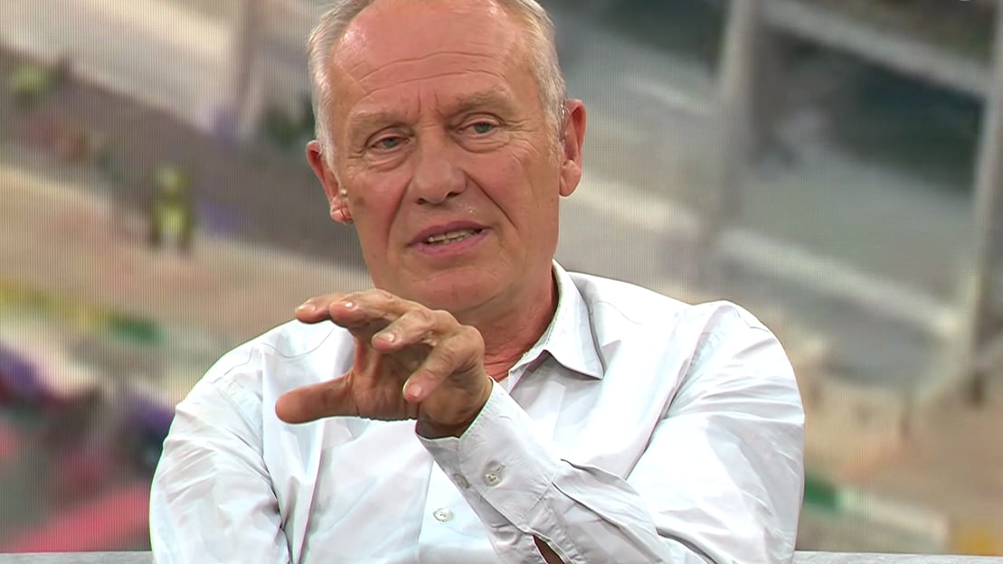 christian-streich-verraet-bei-der-wm-2026-warum-er-kaum-zu-sehen-war.jpg Christian Streich verrät bei der WM 2026, warum er kaum zu sehen war