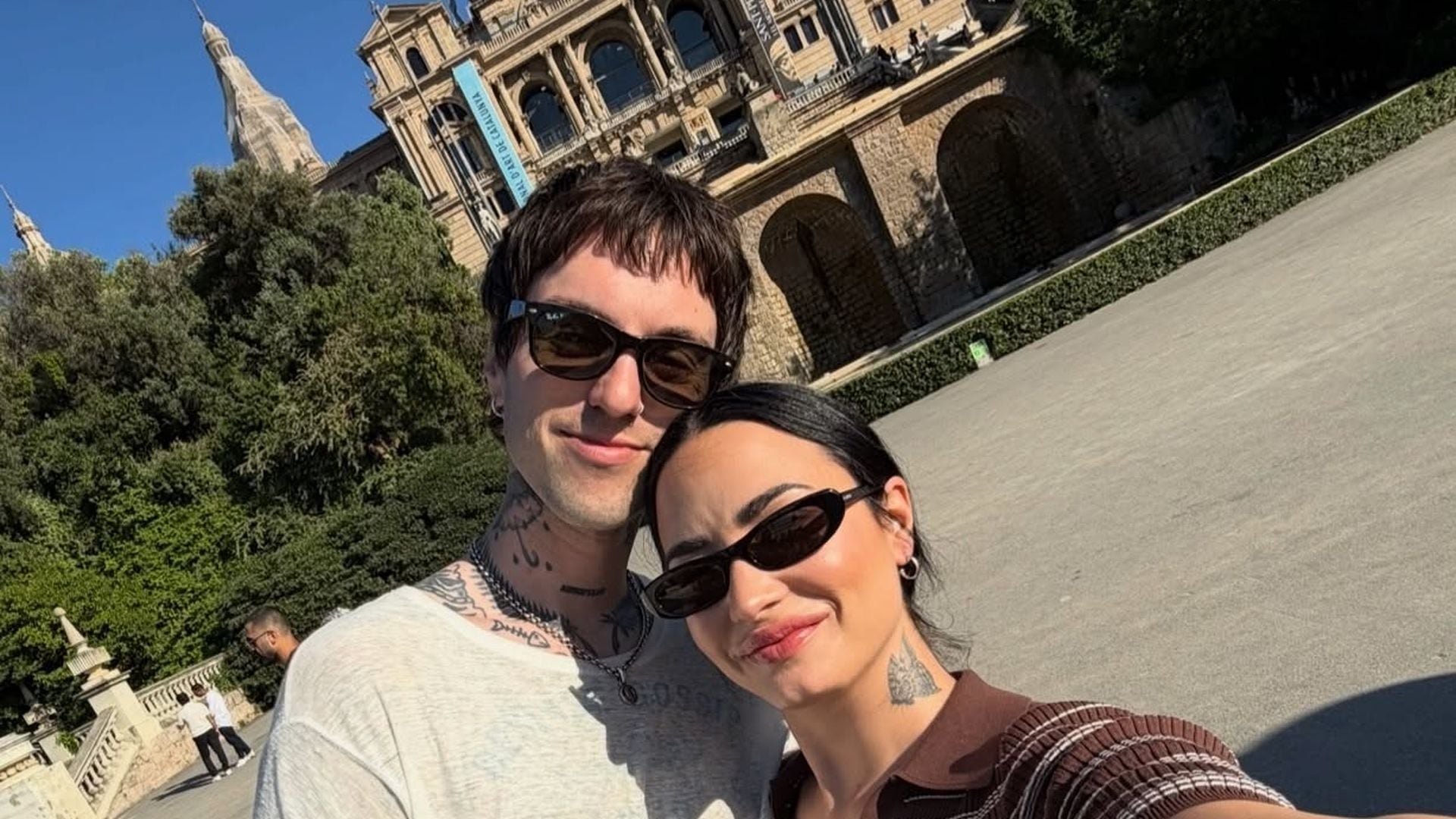 demi-lovato-holt-ihren-ersten-hochzeitstag-in-barcelona-nach.jpg Demi Lovato holt ihren ersten Hochzeitstag in Barcelona nach