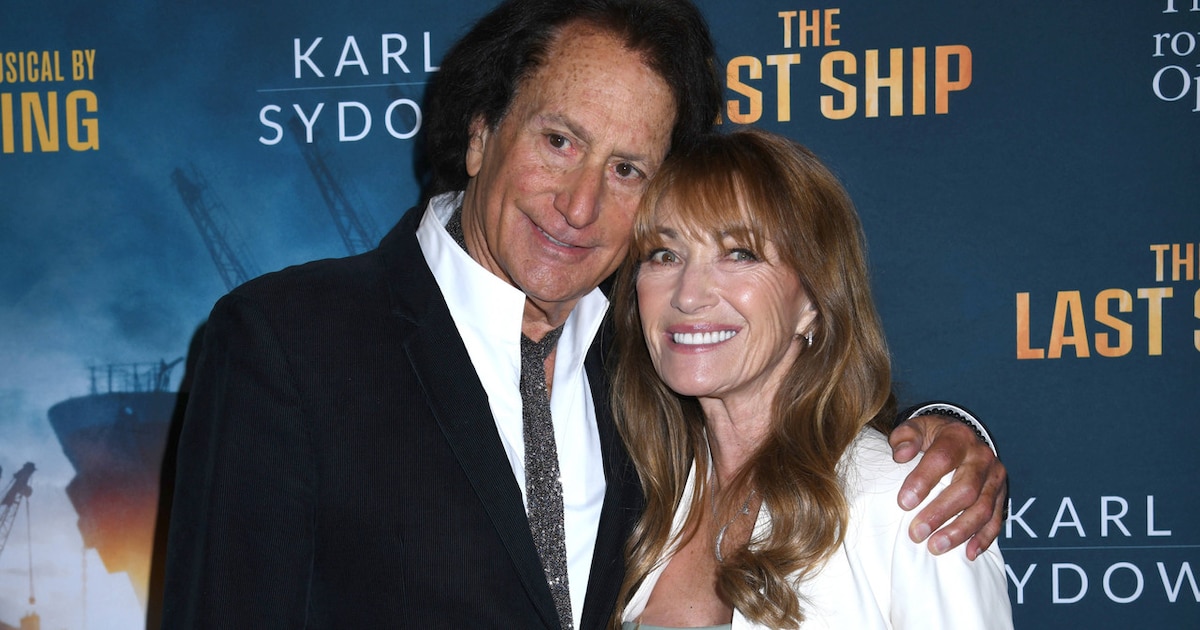 lustiger-antrag-jane-seymour-hat-sich-mit-john-zambetti-verlobt.jpeg „Lustiger“ Antrag: Jane Seymour hat sich mit John Zambetti verlobt
