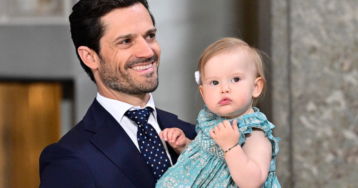 zuckersuesser-auftritt-carl-philip-strahlt-mit-prinzessin-ines-im-arm.jpg Zuckersüßer Auftritt: Carl Philip strahlt mit Prinzessin Ines im Arm
