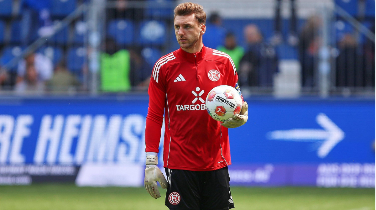 ex-bvb-torwart-lotka-zieht-von-fortuna-duesseldorf-zu-energie-cottbus-weiter.jpg Ex-BVB-Torwart Lotka zieht von Fortuna Düsseldorf zu Energie Cottbus weiter